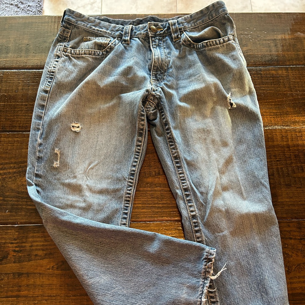 Men's Light Blue Distressed Relaxed Jeans